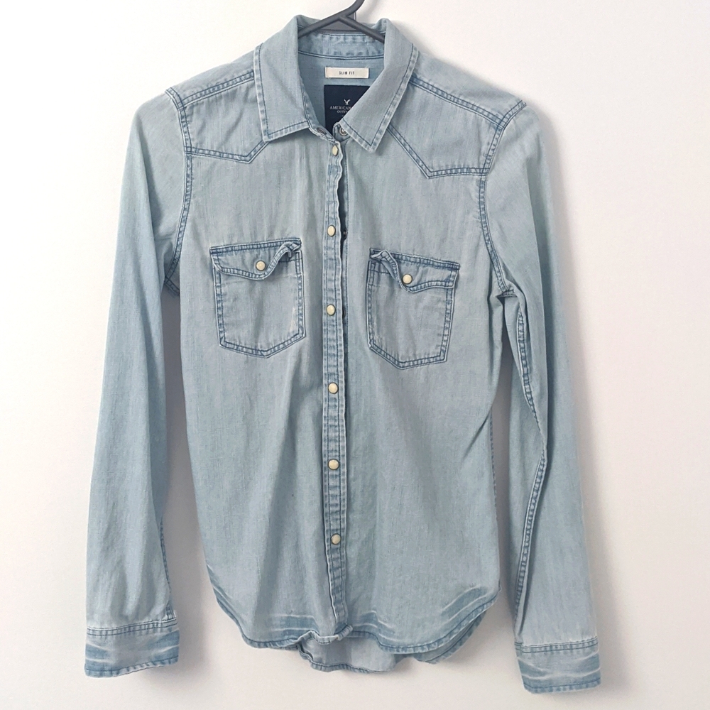 American Eagle Outfitters Women's Slim Fit Denim Snap Long Sleeve Shirt